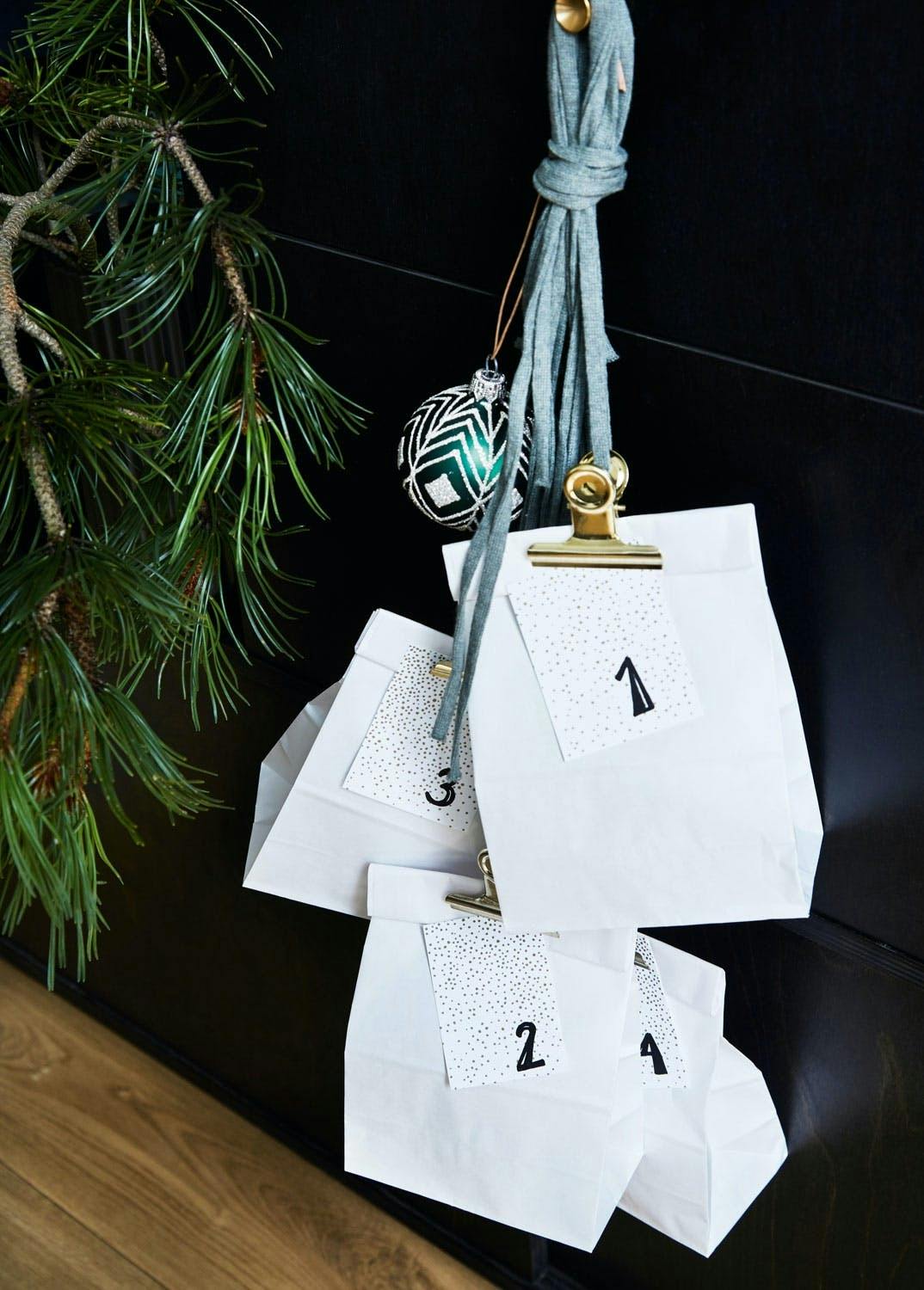 Julekalender poser diy adventskalender med papirposer